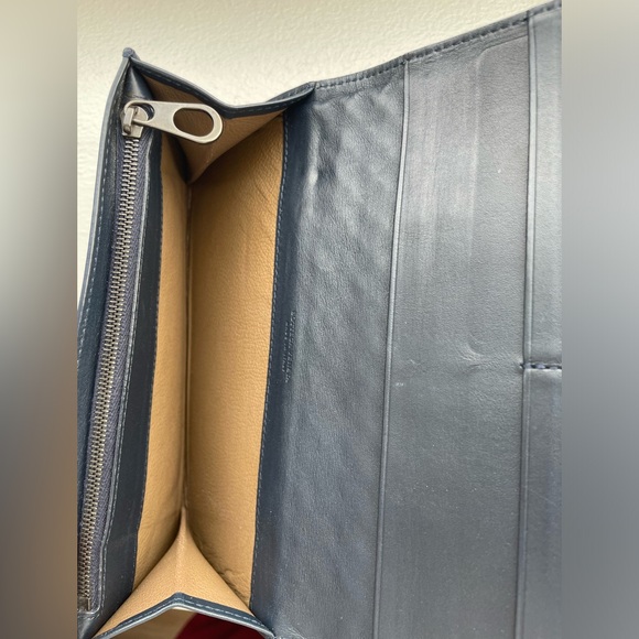 Bottega Veneta EUC midnight blue long leather wallet - Picture 4 of 4